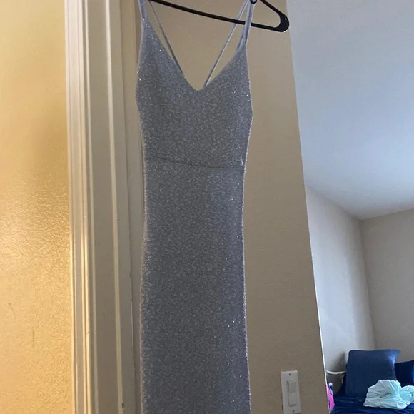 Prom Dress Windsor Grey Dress Tricia V-Neck Slit Mermaid Formal Dress In  Black Size: XL